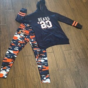 Chicago Bears Majestic Camouflage leggings& NFL sweatshirt